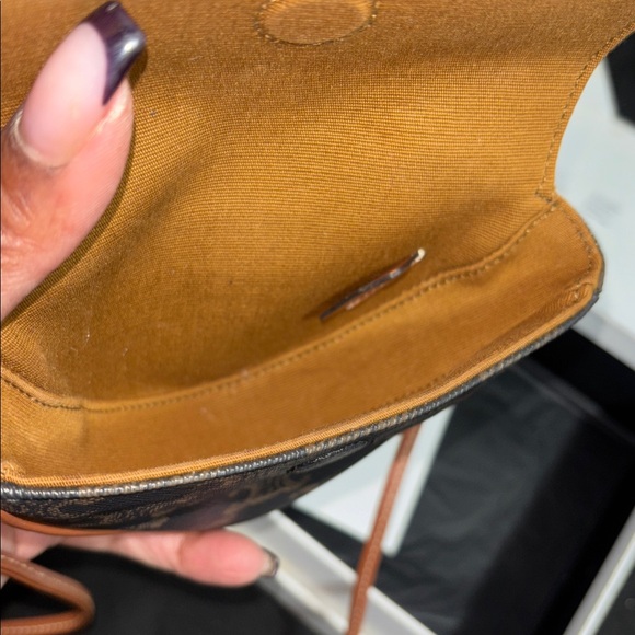 Celine Triomphe Triangle Mini Bag - Picture 4 of 7